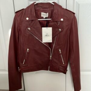Sezane Ziggy leather jacket size 38, NWT, wine color